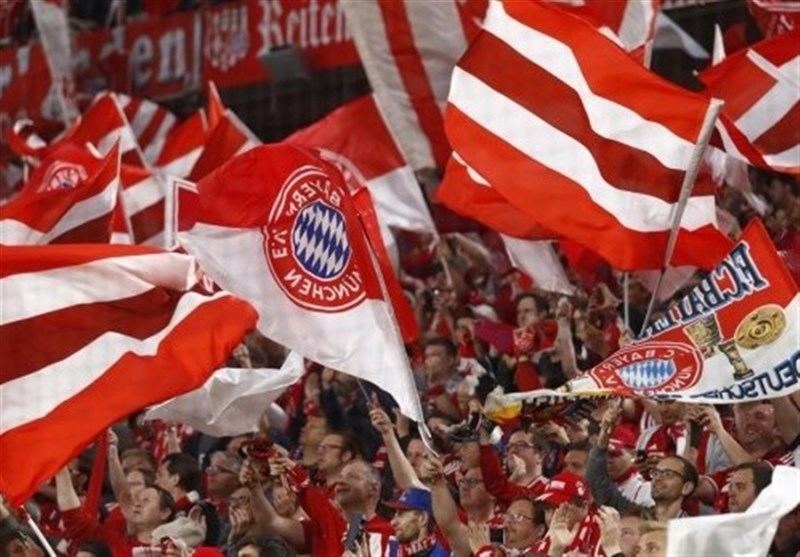 اعتراض هواداران بایرن مونیخ به تعویق مسابقات لیگ اروپا