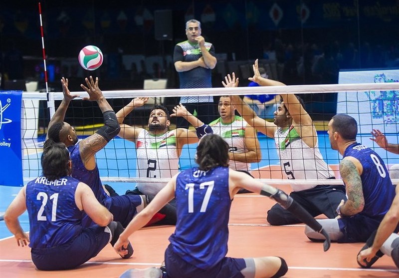 در مرحله یک چهارم نهایی والیبال نشسته جهان، ایران و آمریکا به مصاف هم می‌روند