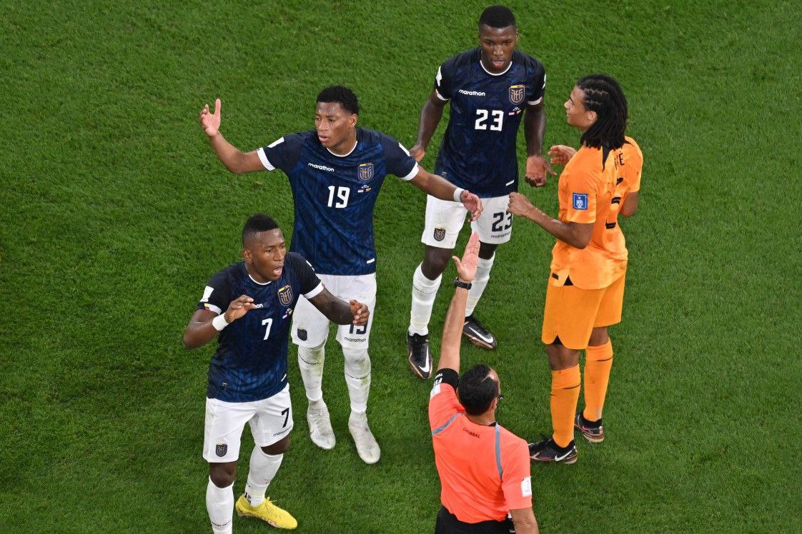 بازی هلند اکوادور در جام جهانی 2022