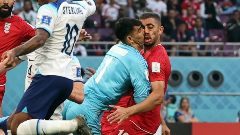 گزارش تصویری مصدومیت بیرانوند در دیدار ایران و انگلیس در جام جهانی 2022 قطر