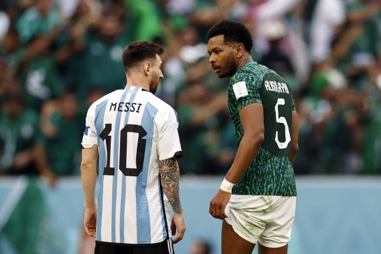 واکنش رسانه های آرژانتینی به باخت مقابل عربستان در جام جهانی 2022 + عکس