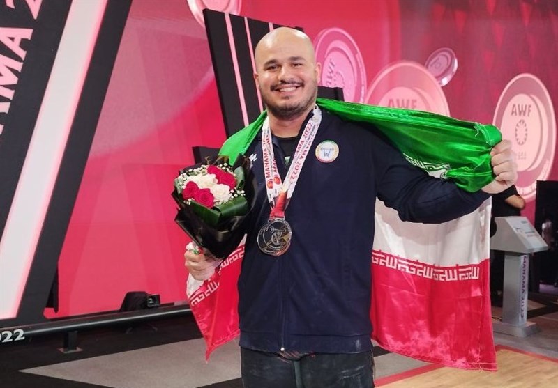 اولین طلای ایران در مسابقات وزنه برداری کلمبیا