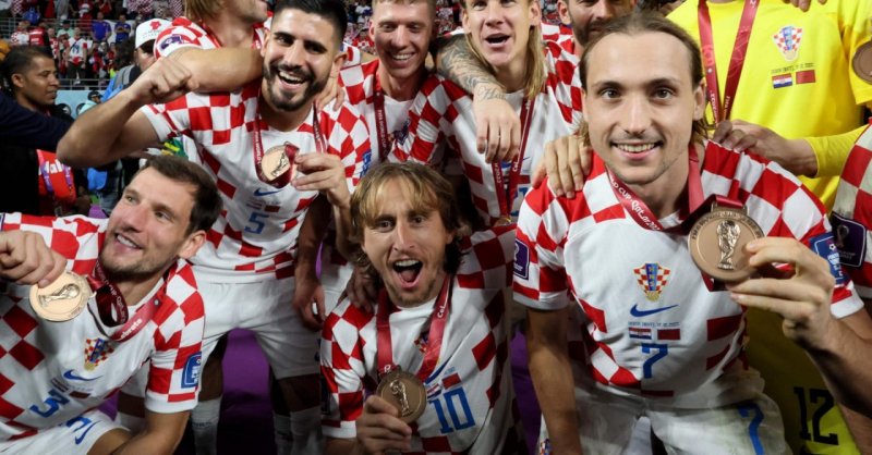 مودریچ: تا لیگ ملت ها در تیم ملی کرواسی می مانم