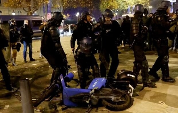 پلیس های فرانسوی در حالت آماده باش