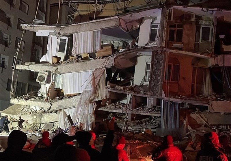 رئال مادرید همدردی خود را با مردم زلزله زده ترکیه و سوریه اعلام کرد + عکس