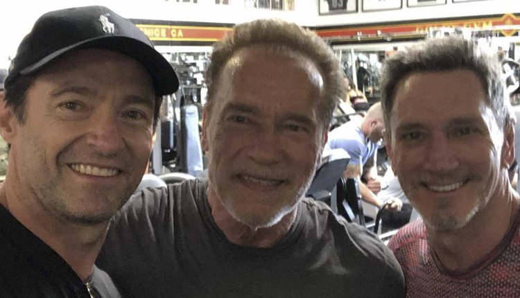 آرنولد شوارتزنگر اندام کدام بازیگر هالیوود را تایید می کند ؟