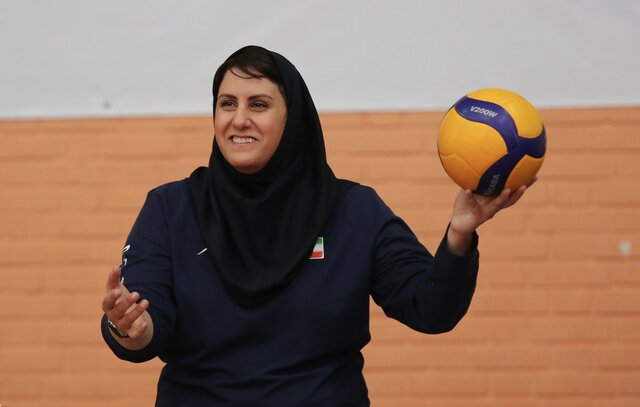 سرمربی تیم ملی والیبال زنان معرفی شد