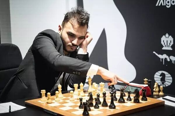 شطرنج‌ باز ۲۲ ساله ایرانی سوپراستاد بزرگ شطرنج شد
