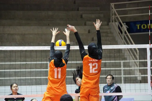 پیروزی دختران والیبالیست ایران مقابل ازبکستان